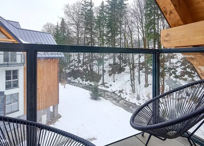 Brand New Mountain & Balcony Appartement